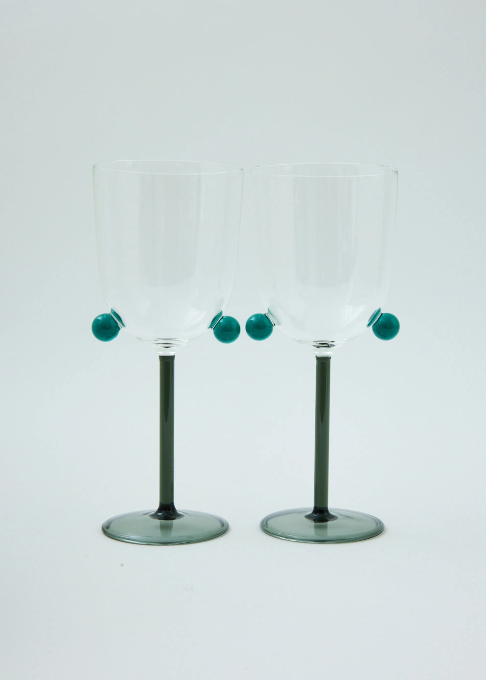 2 Pompom Wine Glasses