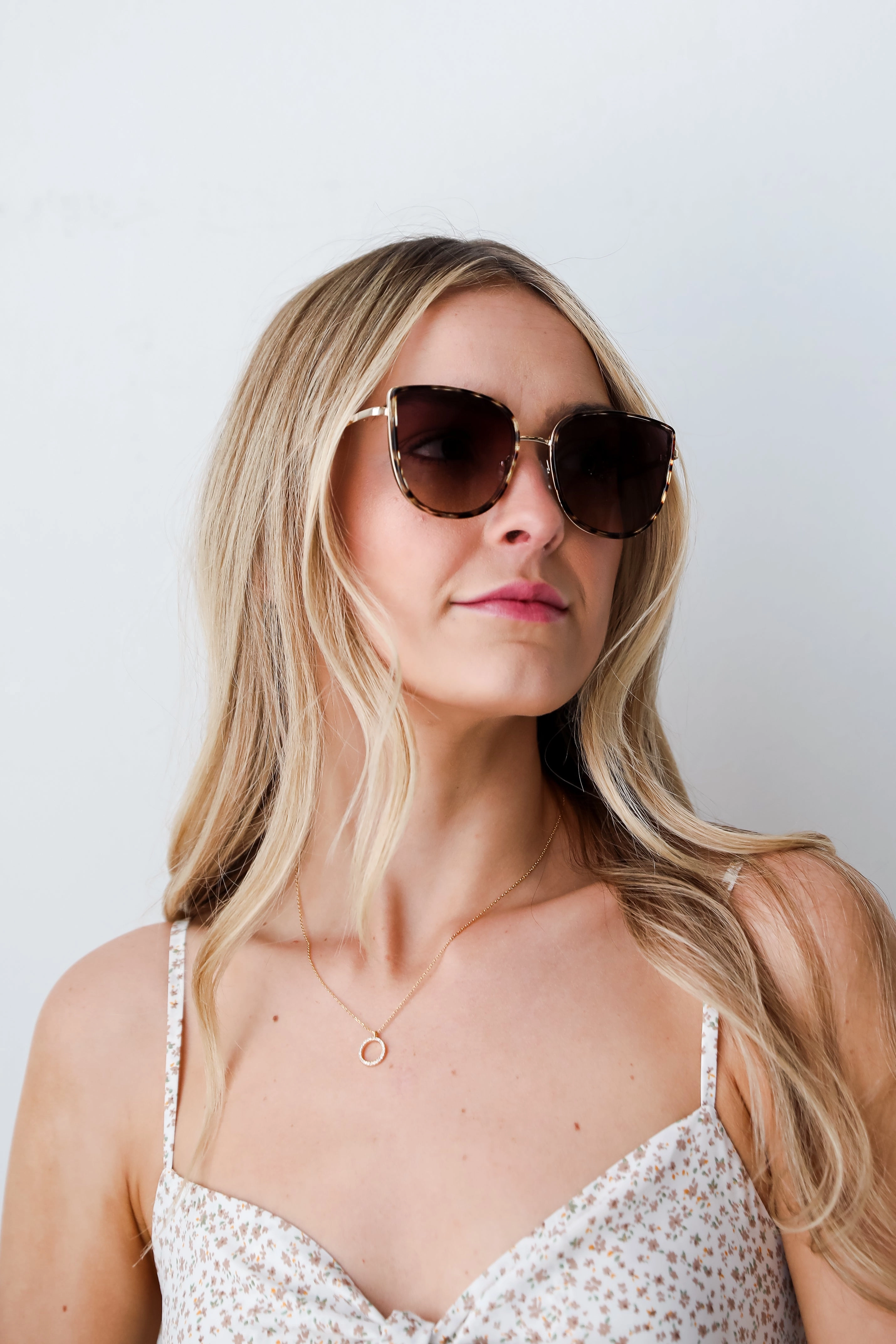 Edgy Intention Tortoise Cat Eye Sunglasses
