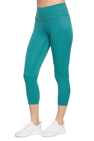 Fia Mid Calf Capri