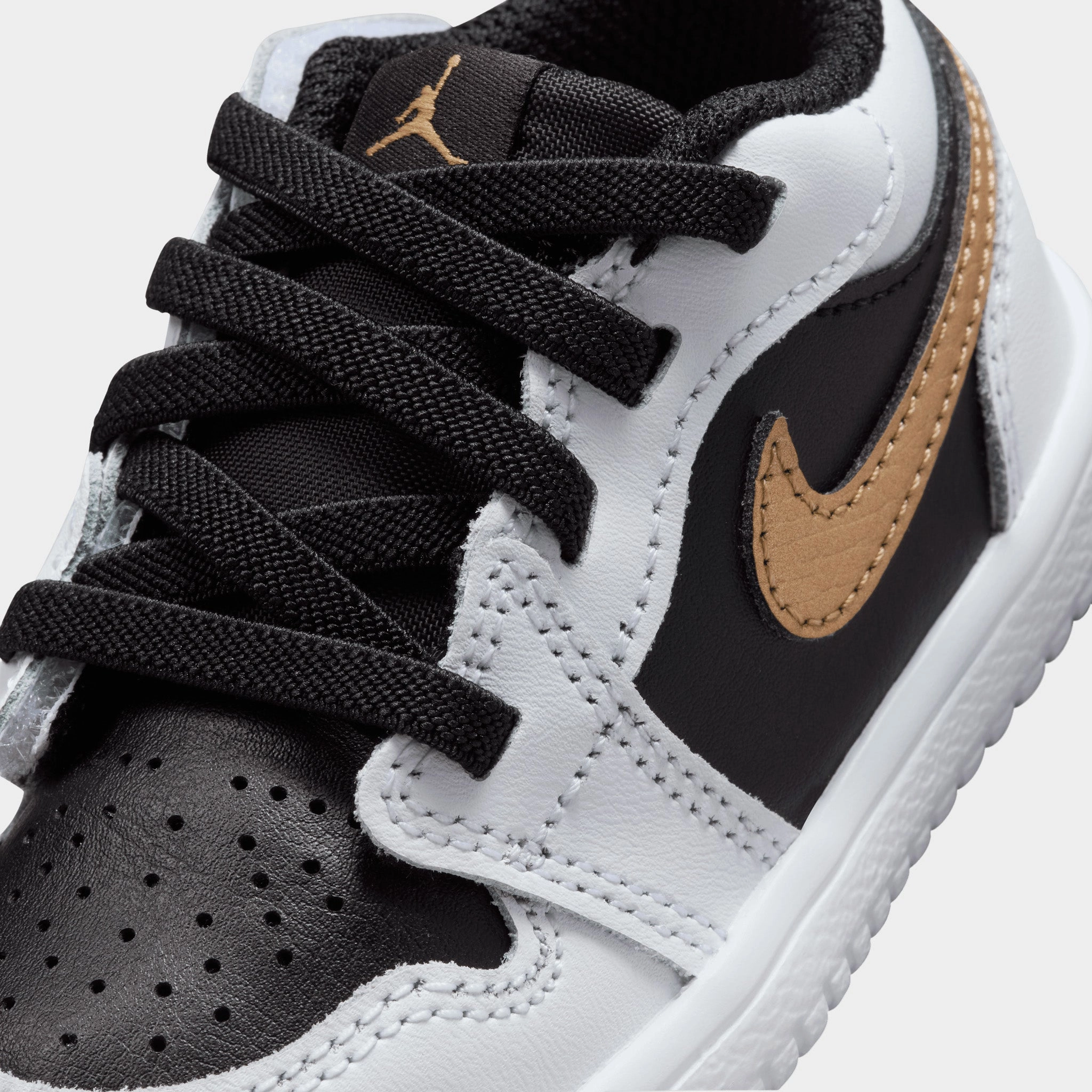 Jordan 1 Low Alt White / Metallic Gold - Black